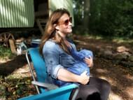 Losing weight while breastfeeding (Image via Unsplash/Dave Clubb)